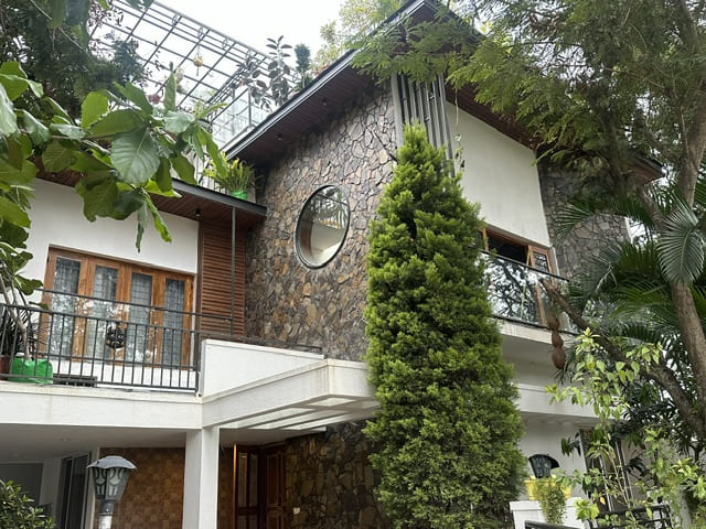 Praveen Villa — full context